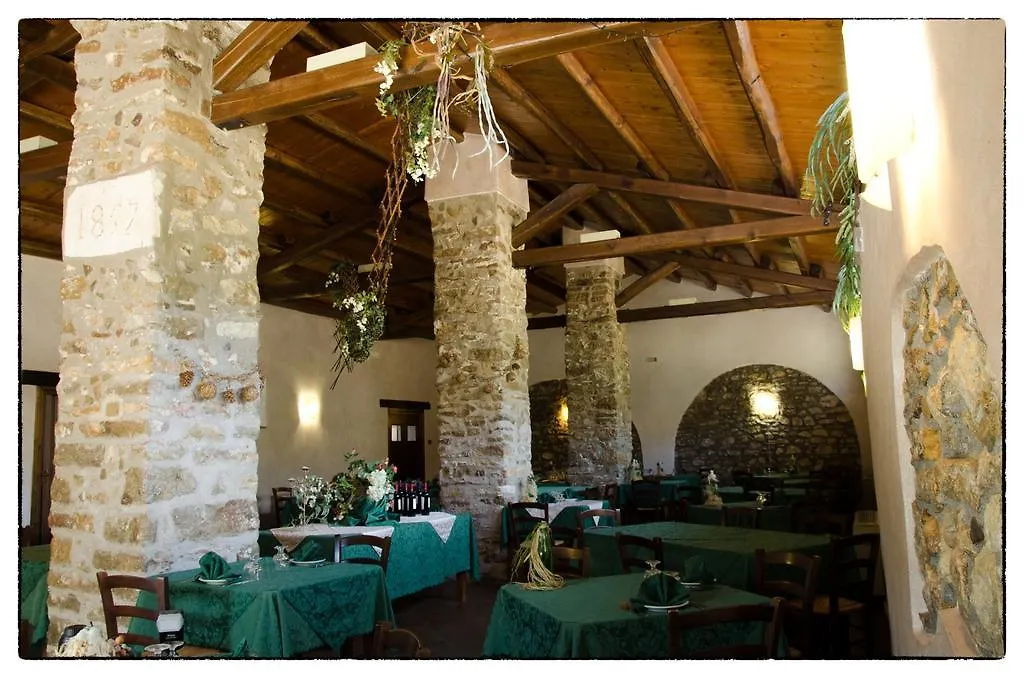 פיאנה דלי אלבנזי Agriturismo Sant'Agata בית כפרי פיאנה דלי אלבנזי