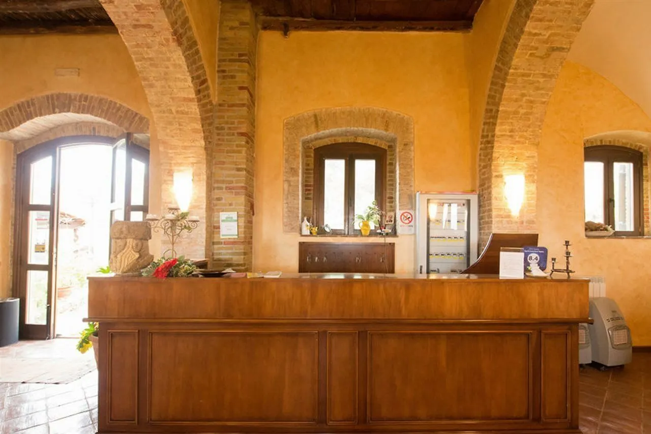 פיאנה דלי אלבנזי Agriturismo Sant'Agata בית כפרי פיאנה דלי אלבנזי