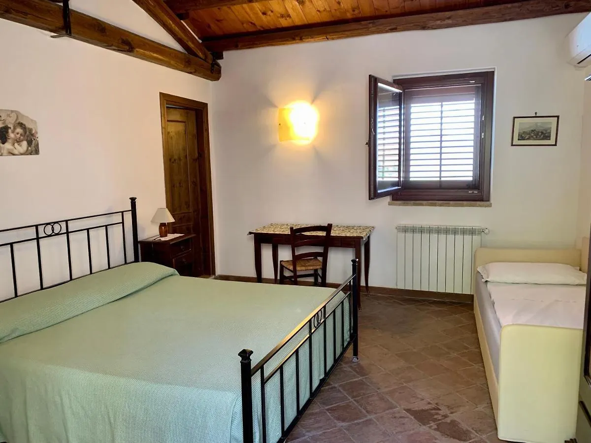 Agriturismo Sant'Agata 피아나 델리 알바네시 컨트리하우스
